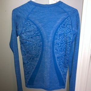 Rest less pullover lululemon